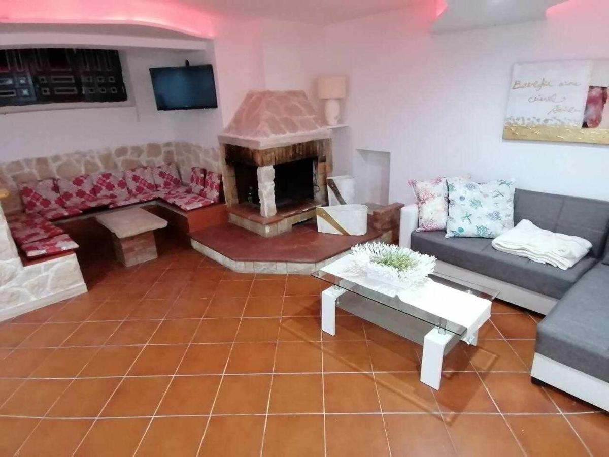 Maison Rinaldi Srl Bari Bagian luar foto
