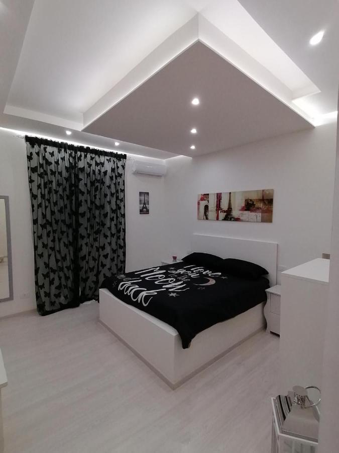 Maison Rinaldi Srl Bari Bagian luar foto